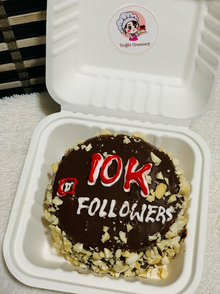 Toffy nuts cake